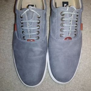 Steve Madden Lace up